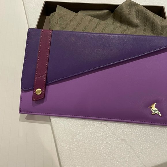 Small purple portfolio - Picture 1 of 1